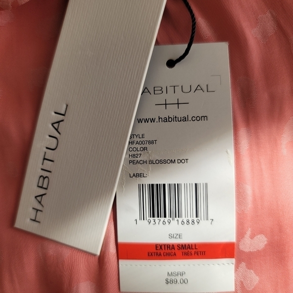 NWT  Nordstrom Habitual Printed Camisole Top in Peach Size Small - Picture 13 of 15